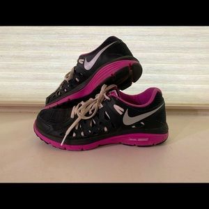 Ladies Nike Fuel Fusion Shoes